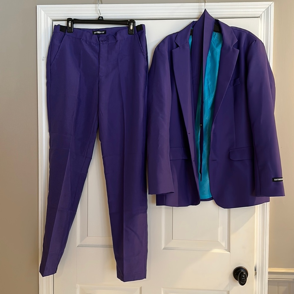 Suit coat, pants and tie